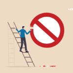 ilustração de um homen pintando um simbolo de proibido na parede