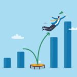 Homem pulando em gráfico de barras com bandeira. Precatório no Brasil.